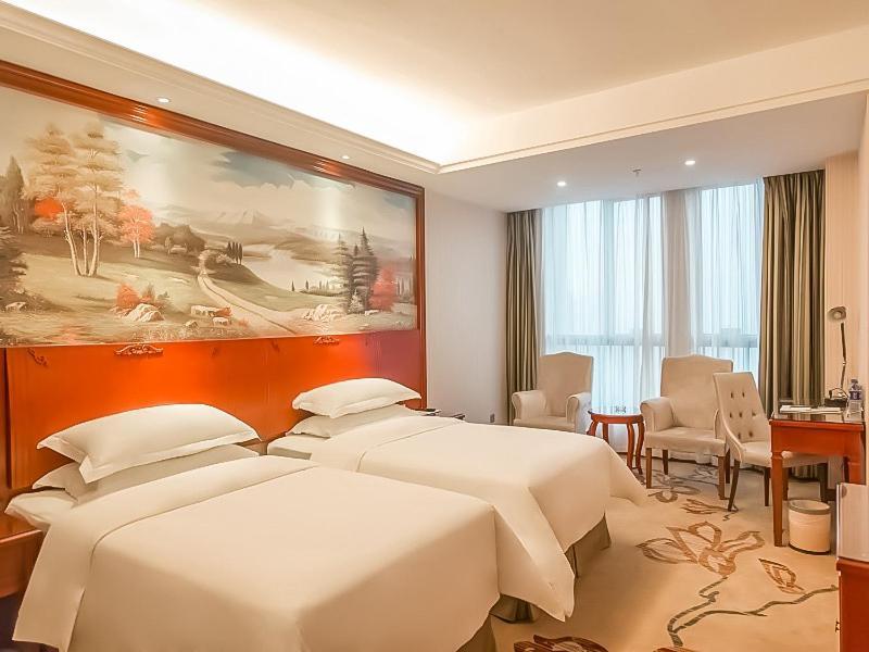 Vienna Hotel Jian People Square Ji'an  Exterior foto